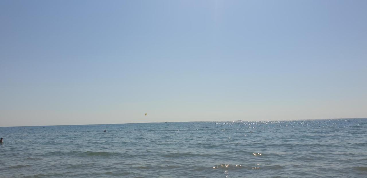 Beach View Apartment, Golem Durrës Exterior foto
